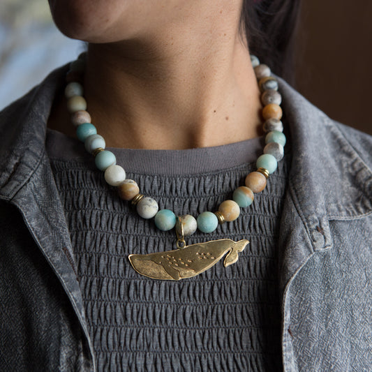 Collar Ballena Jorobada Amazonita