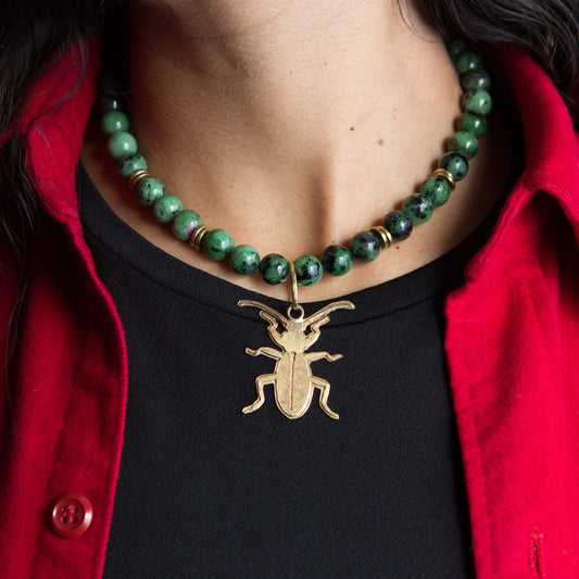 Collar Peorro Zoisita Rubi