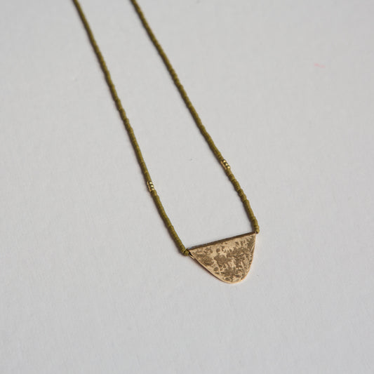 Collar Likan Oliva