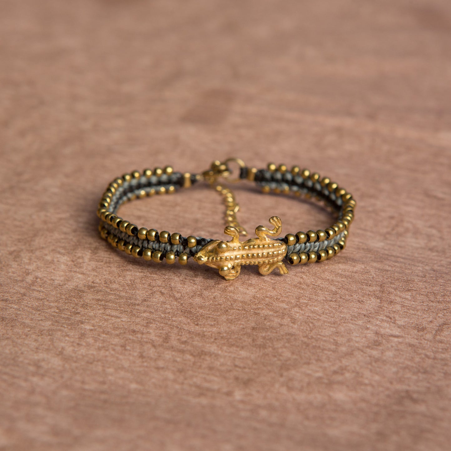 Pulsera Animal Precolombino Anfibio Gris/Negra