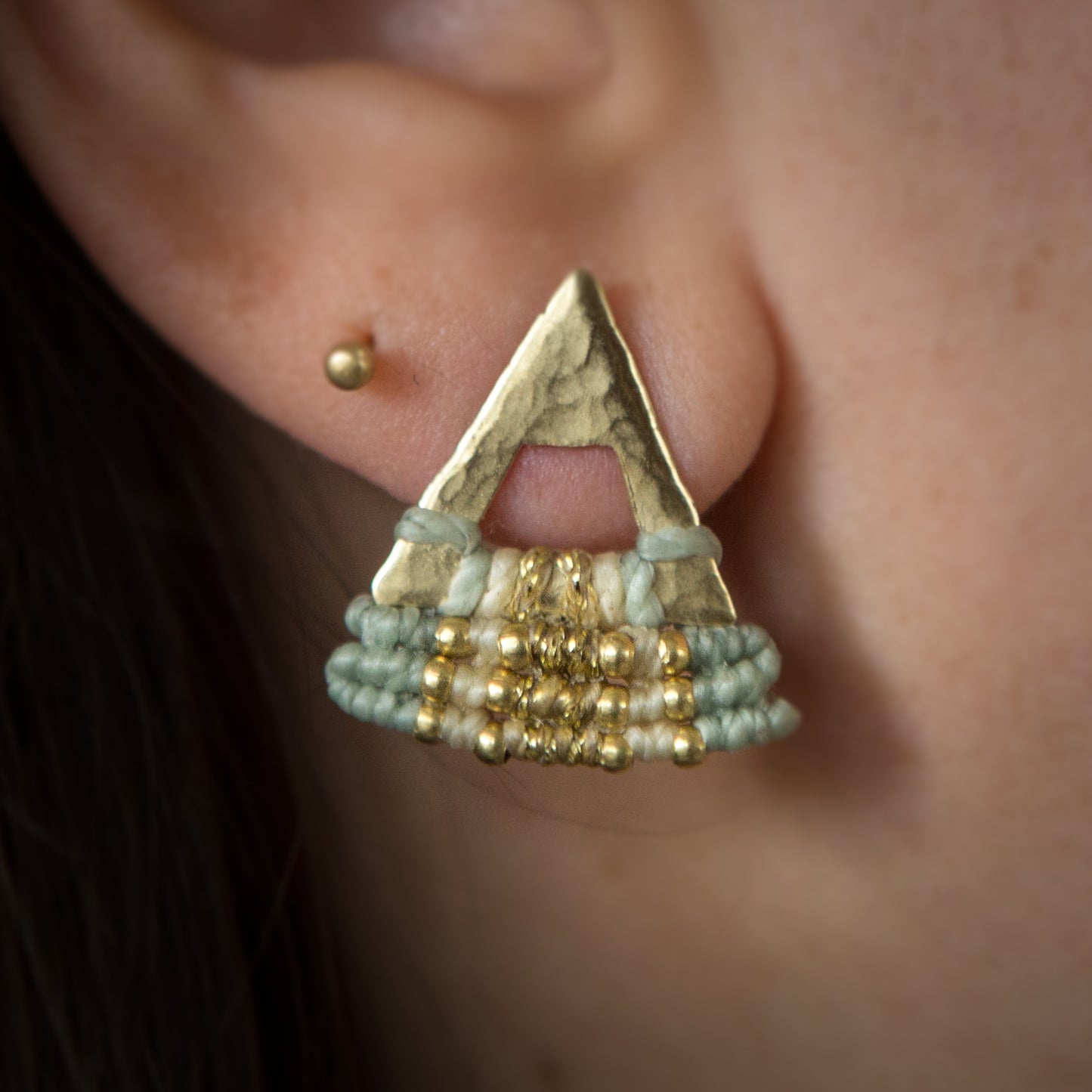 Aro Triangulo Bronce